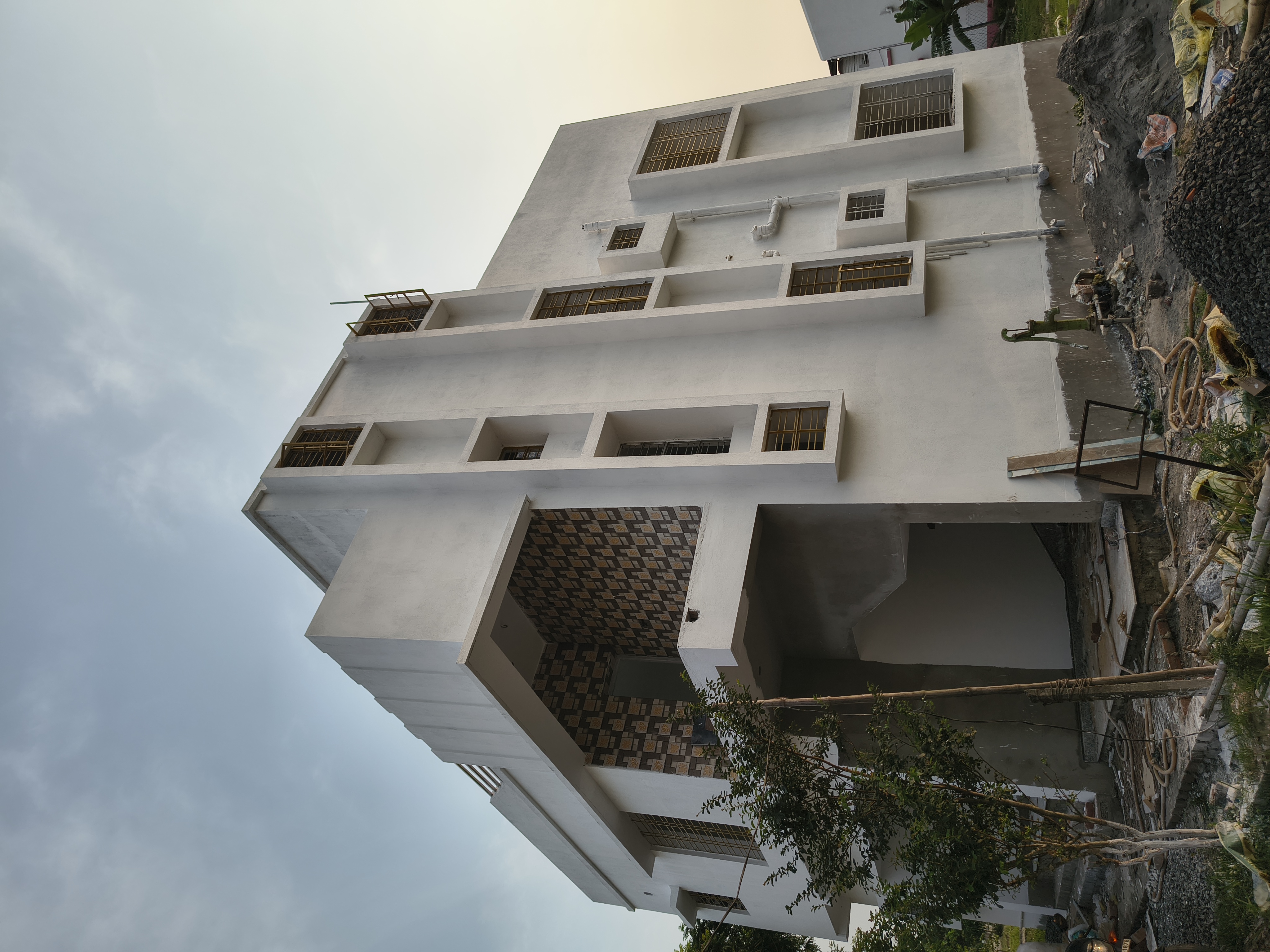 House8 - Smart Resort Durgapur